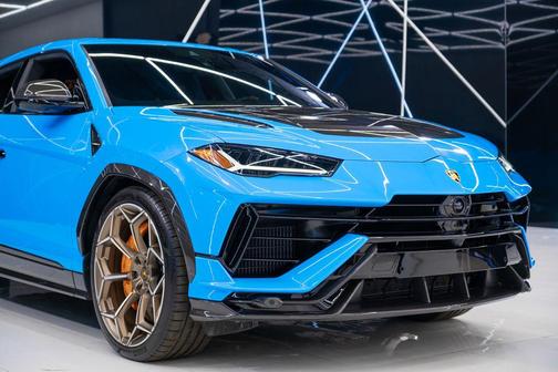 2024 Lamborghini Urus Performante