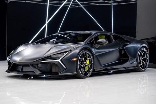 2024 Lamborghini Revuelto Coupe 2D