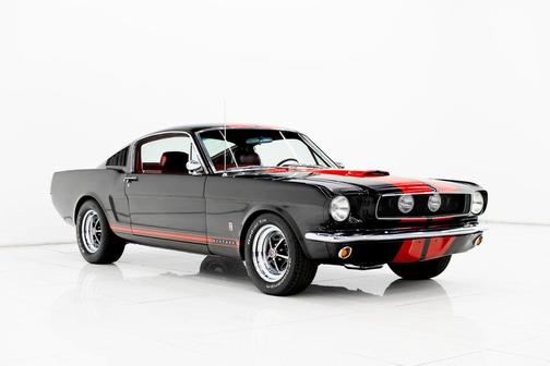 1965 Ford Mustang Base