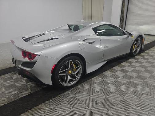 2023 Ferrari F8 Spider Base