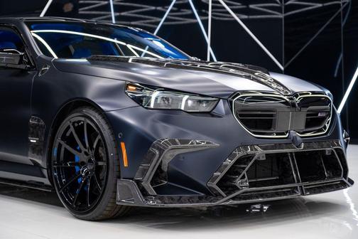 2025 BMW M5 Base