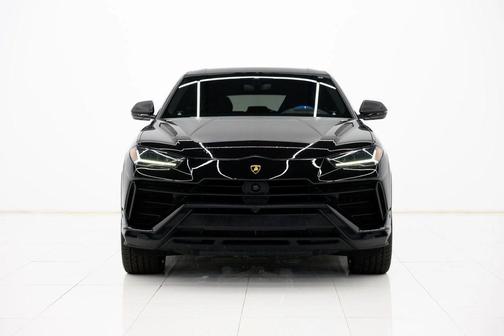 2023 Lamborghini Urus S