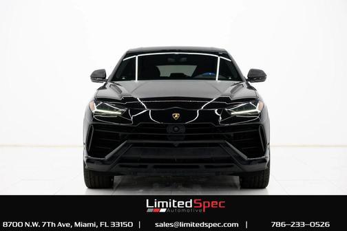 2023 Lamborghini Urus S