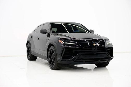 2023 Lamborghini Urus S