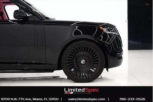 2025 Land Rover Range Rover P400 SE 7 Seat