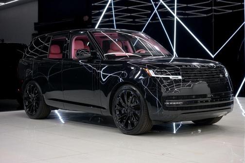2023 Land Rover Range Rover P530 SE