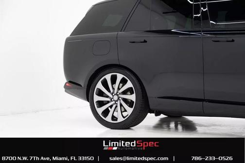 2023 Land Rover Range Rover P530 SE