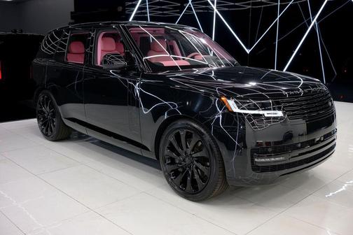 2023 Land Rover Range Rover P530 SE