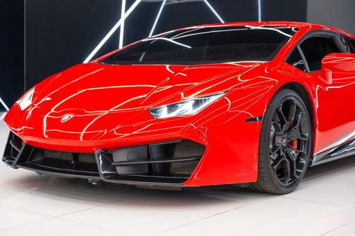 Rosso Mars Metallic 2016 Lamborghini Huracan LP580-2