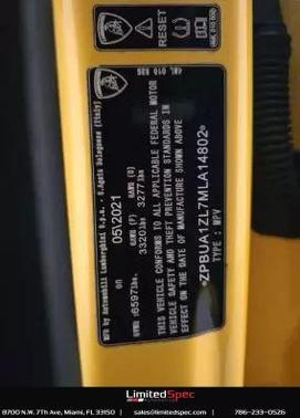 2021 Lamborghini Urus Graphite Capsule