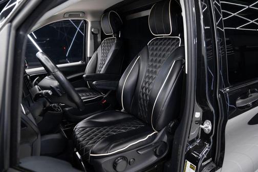 2020 Mercedes-Benz Metris Base