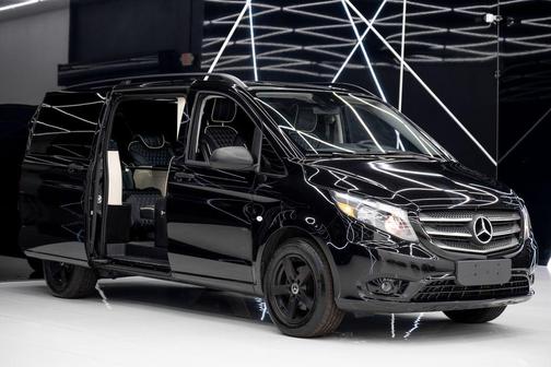 2020 Mercedes-Benz Metris Base