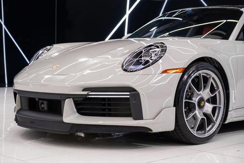 2025 Porsche 911 Turbo S