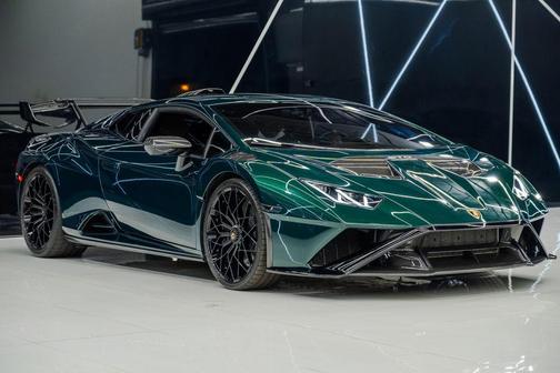 2023 Lamborghini Huracan STO Coupe