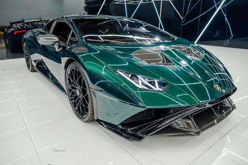 2023 Lamborghini Huracan STO Coupe