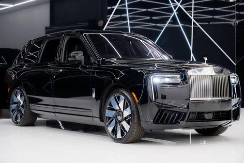 2026 Rolls-Royce Cullinan 