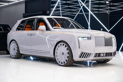 Gray 2026 Rolls-Royce Cullinan PTS
