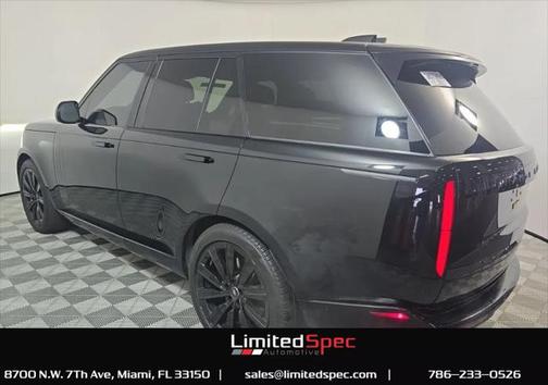 2023 Land Rover Range Rover P530 SE