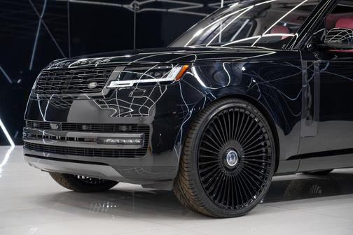 2023 Land Rover Range Rover P530 SE