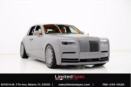 2025 Rolls-Royce Phantom Mansory