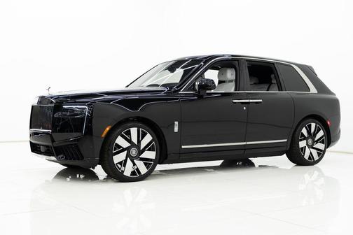 2025 Rolls-Royce Cullinan 