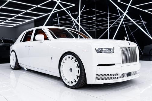 2026 Rolls-Royce Phantom 