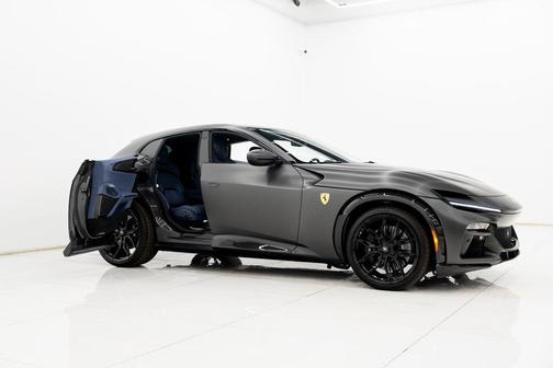 2024 Ferrari Purosangue 