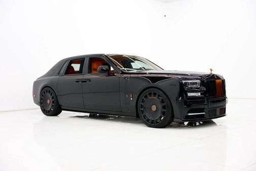 2025 Rolls-Royce Phantom Sedan 4D