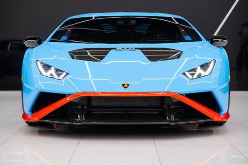 2023 Lamborghini Huracan STO STO