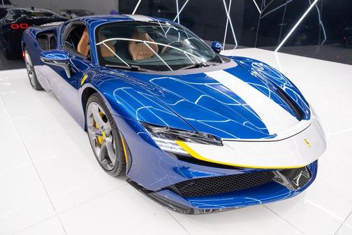2022 Ferrari SF90 Stradale Base