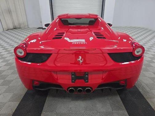 2014 Ferrari 458 Spider Base