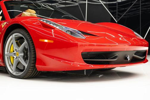 2014 Ferrari 458 Spider Base