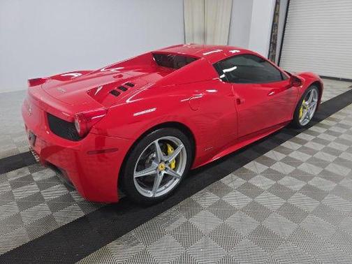2014 Ferrari 458 Spider Base