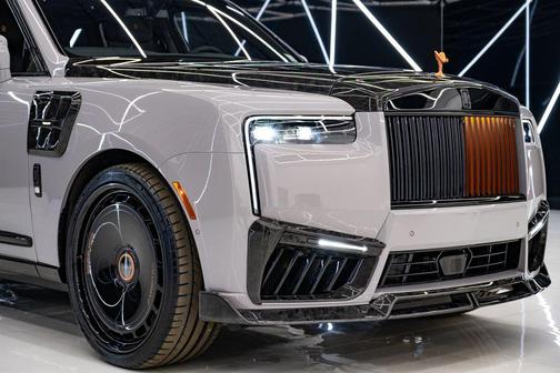 Gray 2026 Rolls-Royce Cullinan Mansory