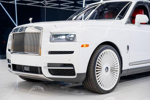 2021 Rolls-Royce Cullinan Sport Utility 4D