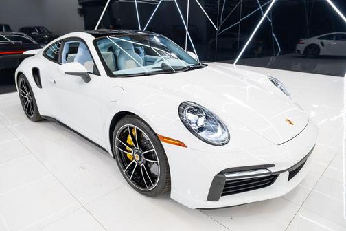 2025 Porsche 911 Turbo S