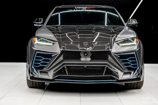 2023 Lamborghini Urus Performante