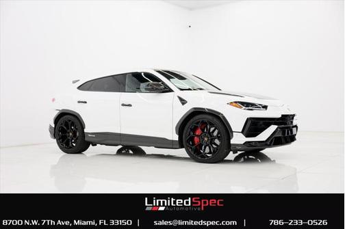 2023 Lamborghini Urus Performante