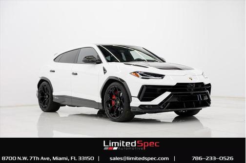 2023 Lamborghini Urus Performante