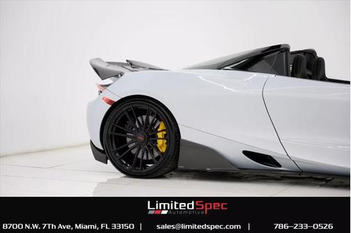 2020 McLaren 720S Base