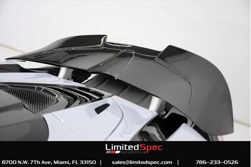 2020 McLaren 720S Base