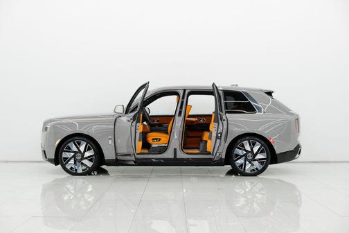 2025 Rolls-Royce Cullinan 