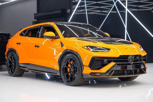 Orange 2023 Lamborghini Urus Performante
