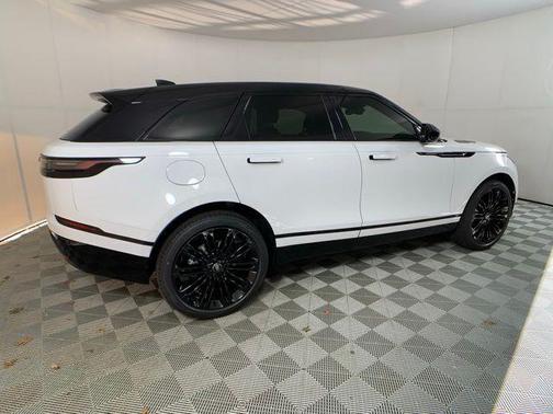 2025 Land Rover Range Rover Velar P400 Dynamic SE