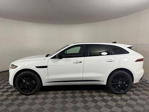 Fuji White 2026 Jaguar F-PACE P250 R-Dynamic S