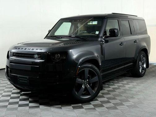 2025 Land Rover Defender P500 V8