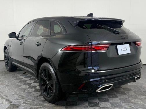 2025 Jaguar F-PACE P400 R-Dynamic S