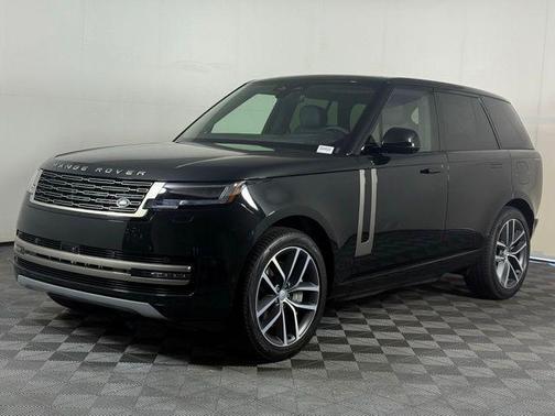 2025 Land Rover Range Rover P550e SE