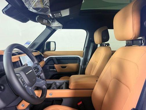 2025 Land Rover Defender P300 S