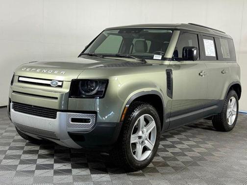 2022 Land Rover Defender 110 SE